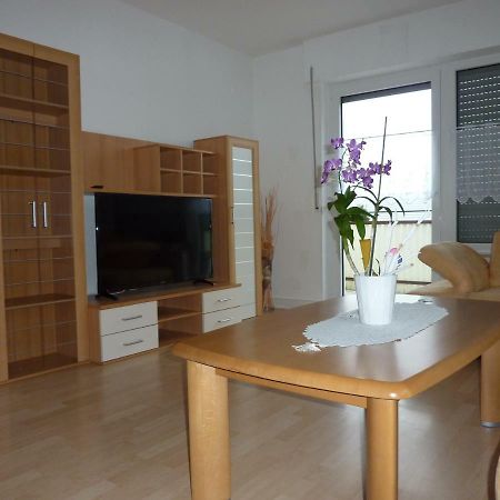 Großostheim Ferienwohnung Landwehr מראה חיצוני תמונה