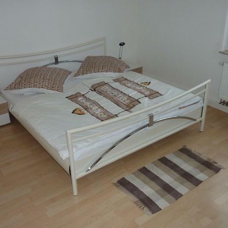 Großostheim Ferienwohnung Landwehr מראה חיצוני תמונה